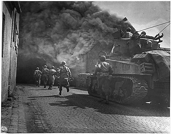 US 3rd Army advancing in World War II